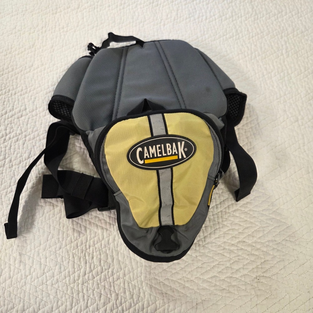 CamelBak FlashFlo Hydration Waist Pack Gray Yellow Running Hiking Fanny Pack